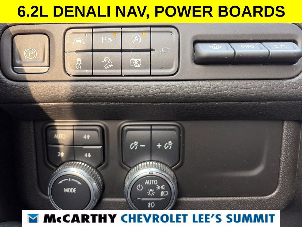 Used 2022 GMC Yukon Denali AWD/4WD image 9