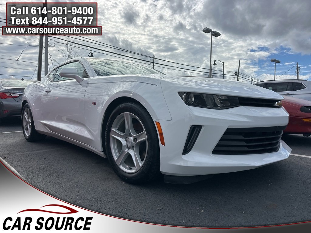 Used 2017 Chevrolet Camaro LT image 1