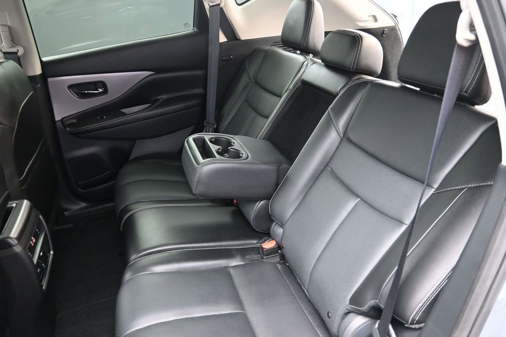 Used 2024 Nissan Murano SL FWD image 14