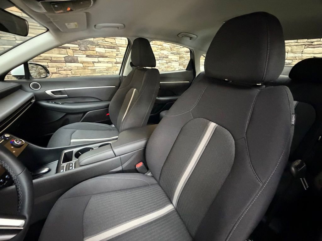 Certified 2025 Hyundai Sonata SEL image 12