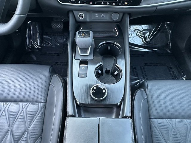 Used 2023 Nissan Rogue Platinum w/ Platinum Premium Package image 32