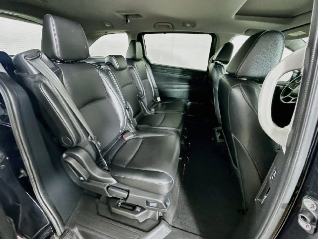 Certified 2024 Honda Odyssey EX-L image 9