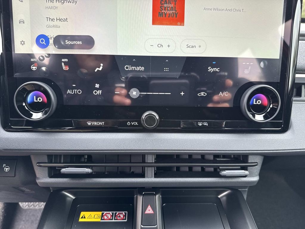 New 2026 Subaru Solterra image 29