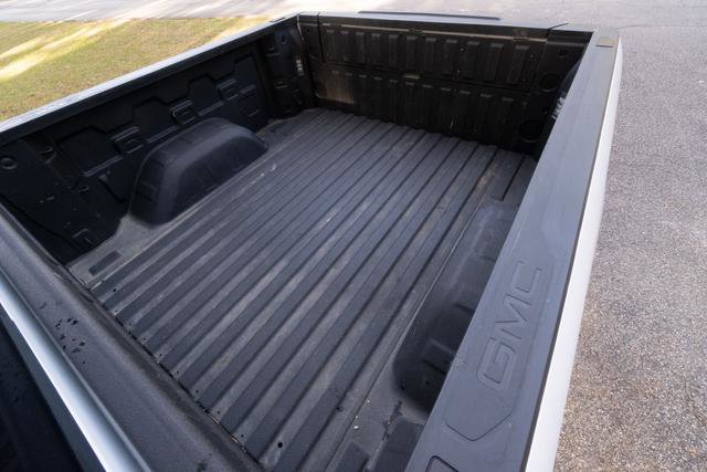 Used 2023 GMC Sierra 1500 AT4 image 14