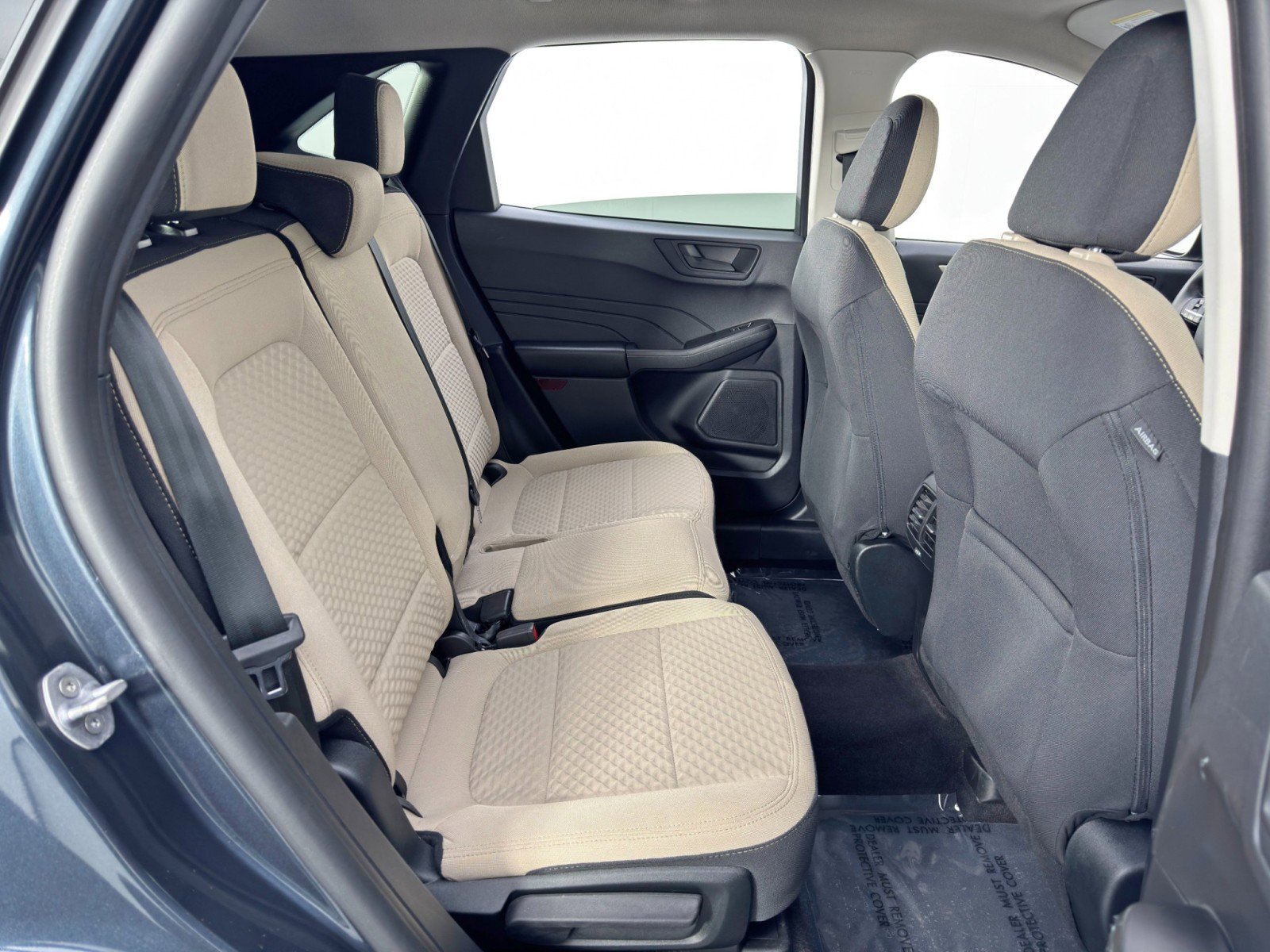 Used 2022 Ford Escape SE w/ Cold Weather Package image 33