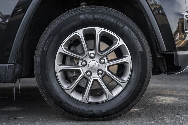 Used 2016 Jeep Grand Cherokee Limited image 18