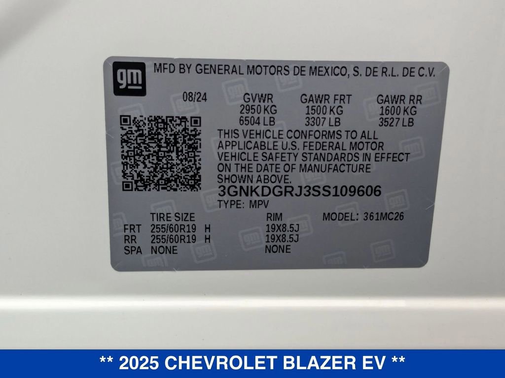 New 2025 Chevrolet Blazer EV LT image 33