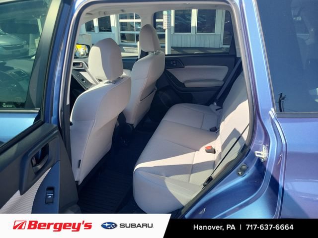 Used 2018 Subaru Forester 2.5i Premium w/ All-Weather Package AWD/4WD image 9