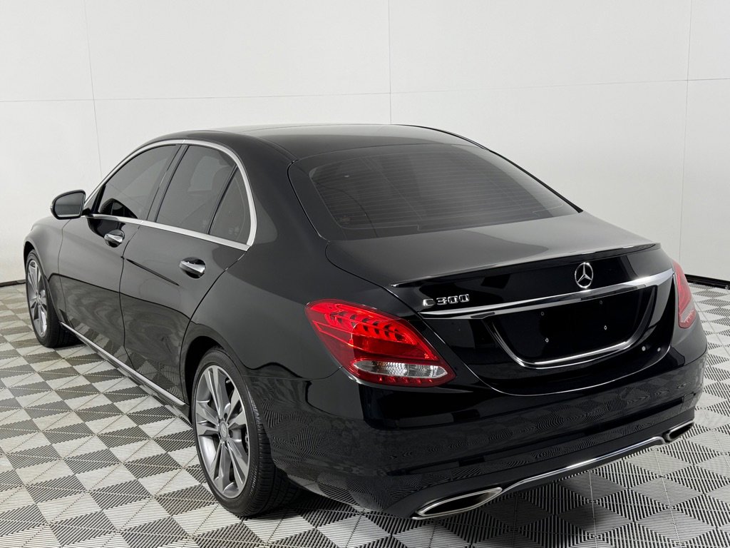 Used 2016 Mercedes-Benz C 300 Sedan image 7