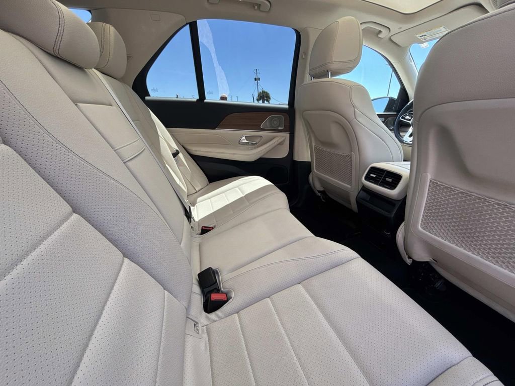 Used 2022 Mercedes-Benz GLE 350 image 12