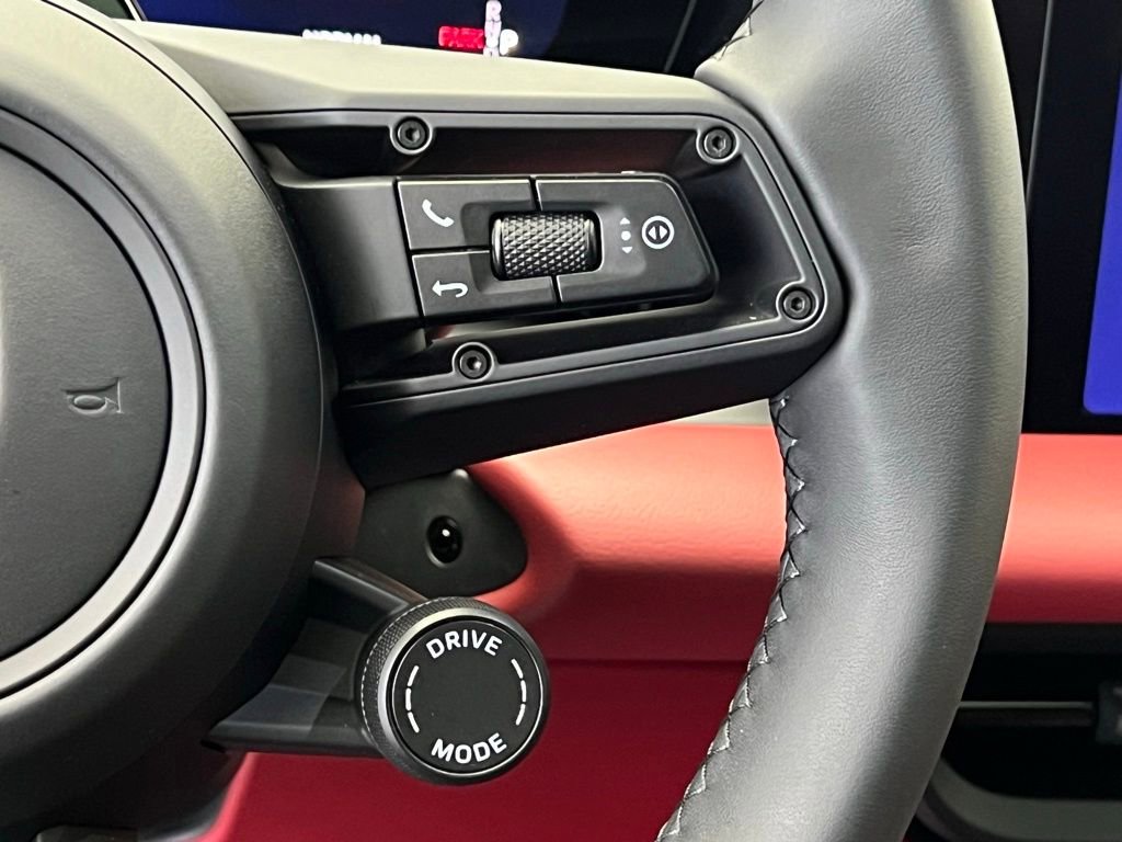 New 2026 Porsche Macan 4 Electric image 9