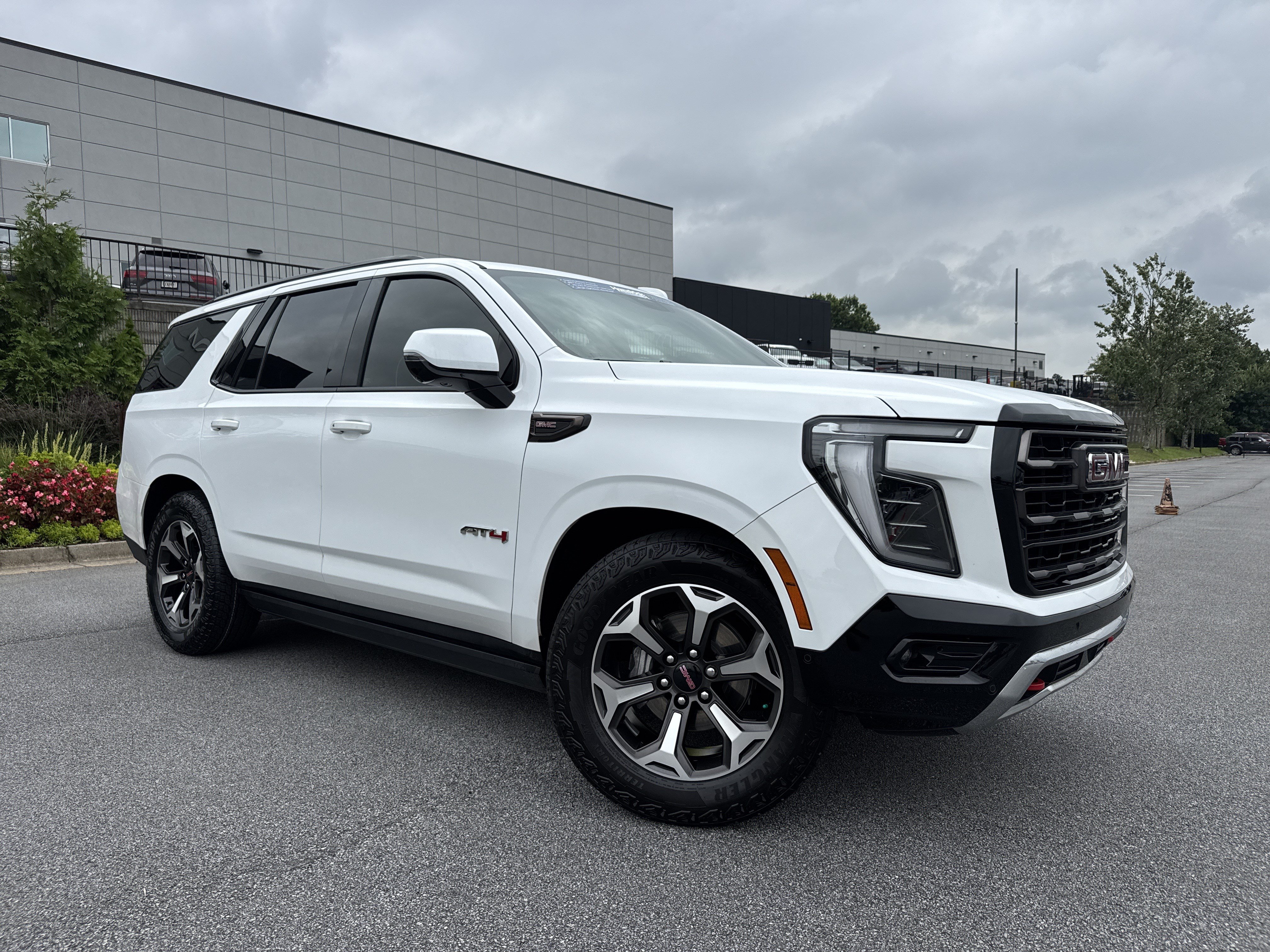 Used 2025 GMC Yukon AT4 Ultimate AWD/4WD video 2