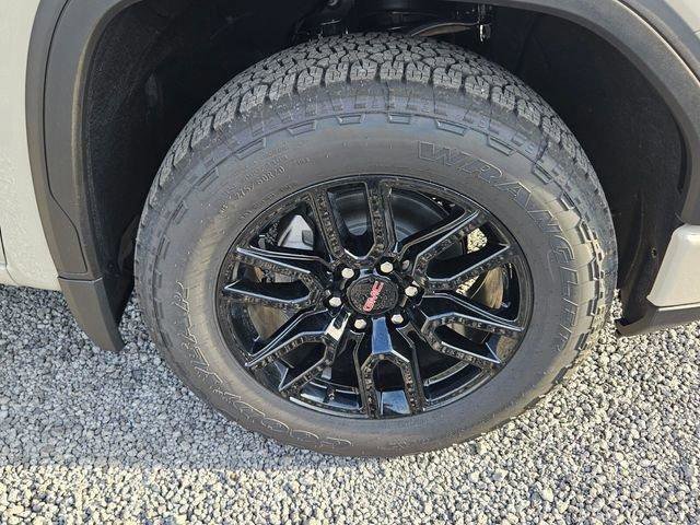 New 2026 GMC Sierra 1500 Pro w/ Graphite Edition AWD/4WD image 16