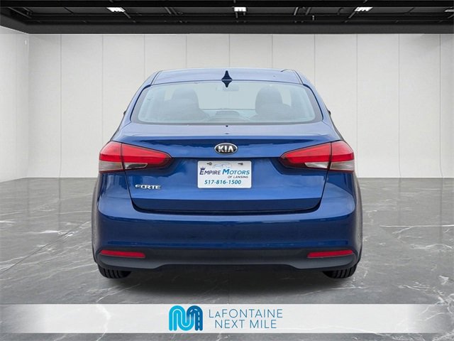 Used 2017 Kia Forte LX image 4