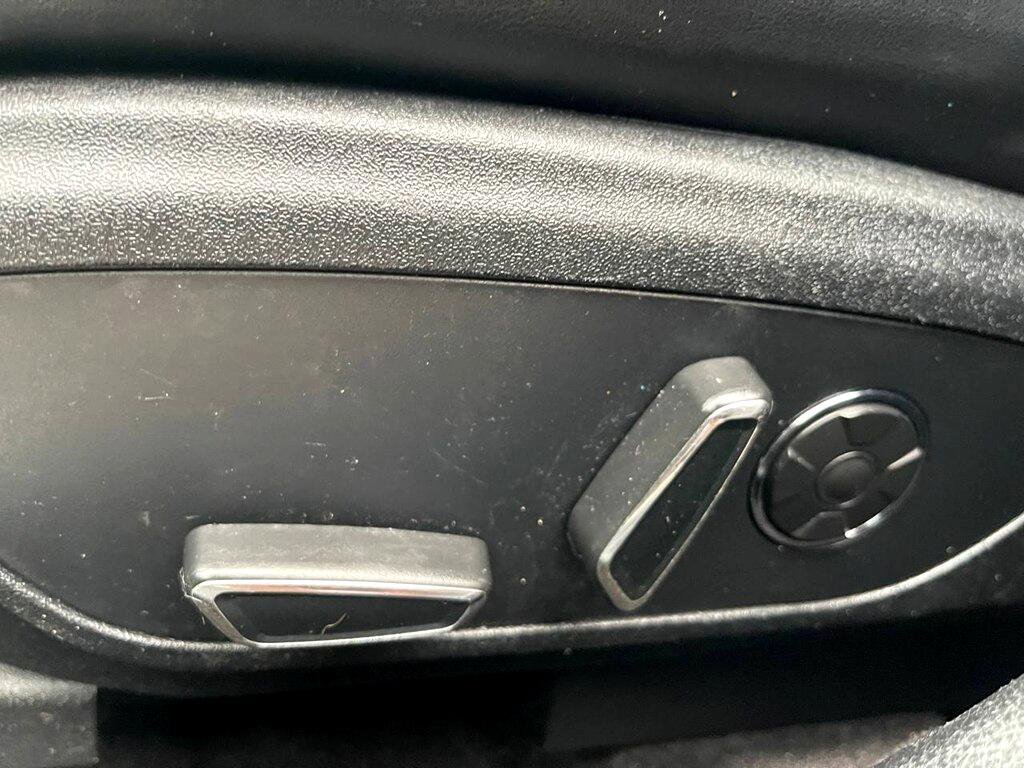 Used 2019 Lincoln MKZ Reserve image 25