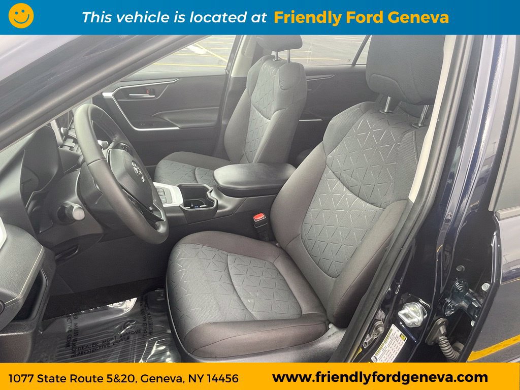 Used 2025 Toyota RAV4 XLE w/ Convenience Package AWD/4WD image 13