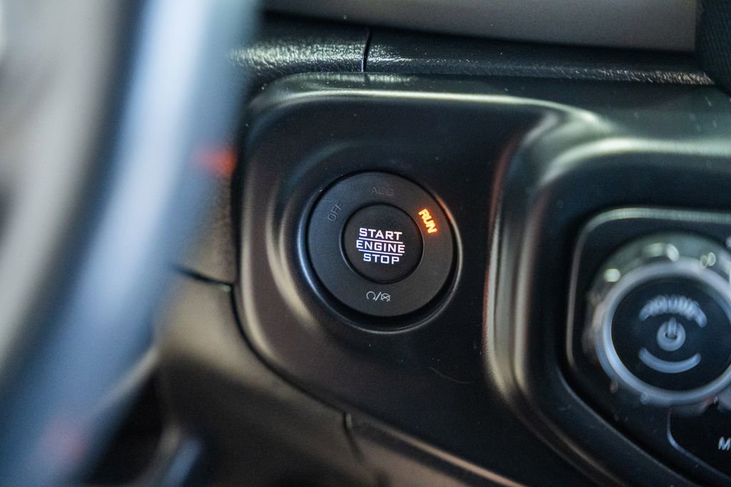 Certified 2022 Jeep Wrangler Unlimited Sahara w/ Cold Weather Group AWD/4WD image 29