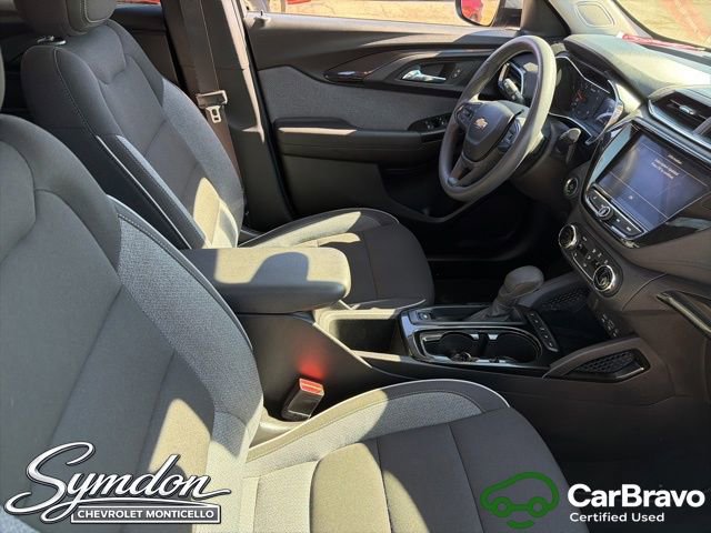 Certified 2022 Chevrolet TrailBlazer LT w/ Convenience Package image 21