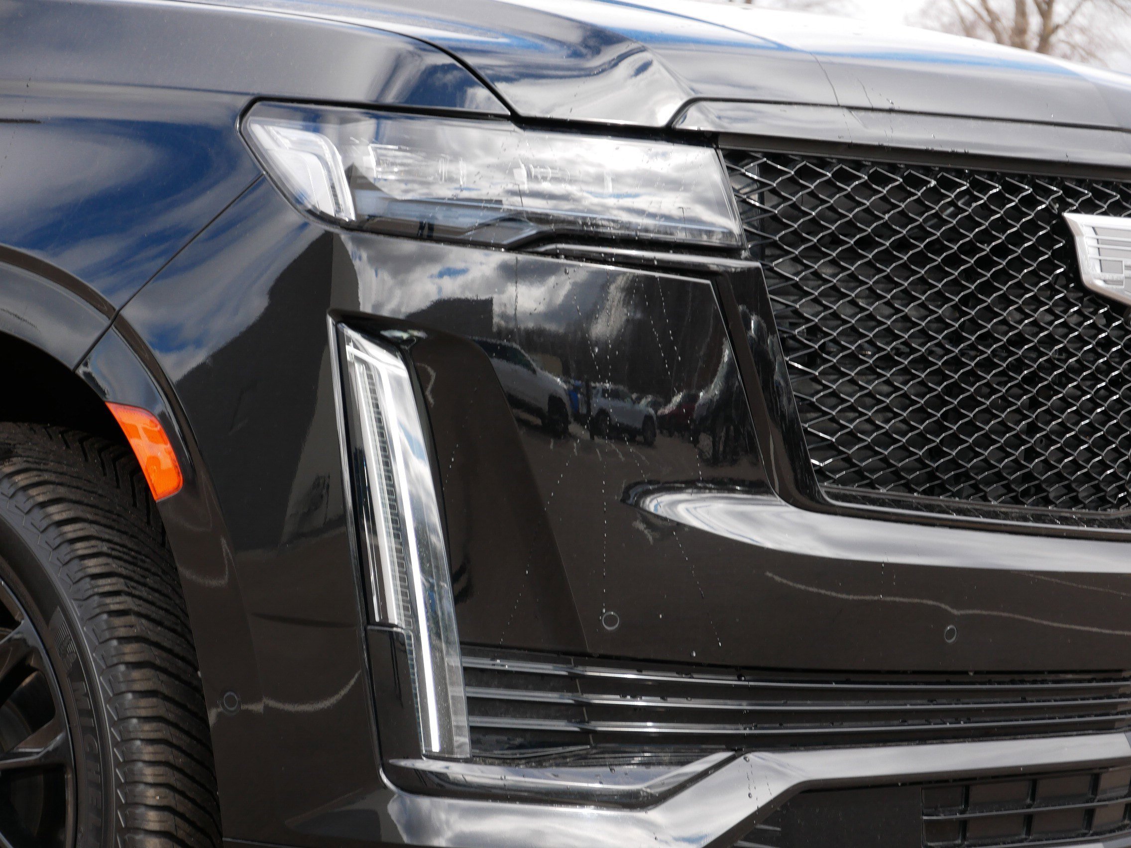 Used 2023 Cadillac Escalade Sport Platinum w/ LPO, ONYX Package image 17