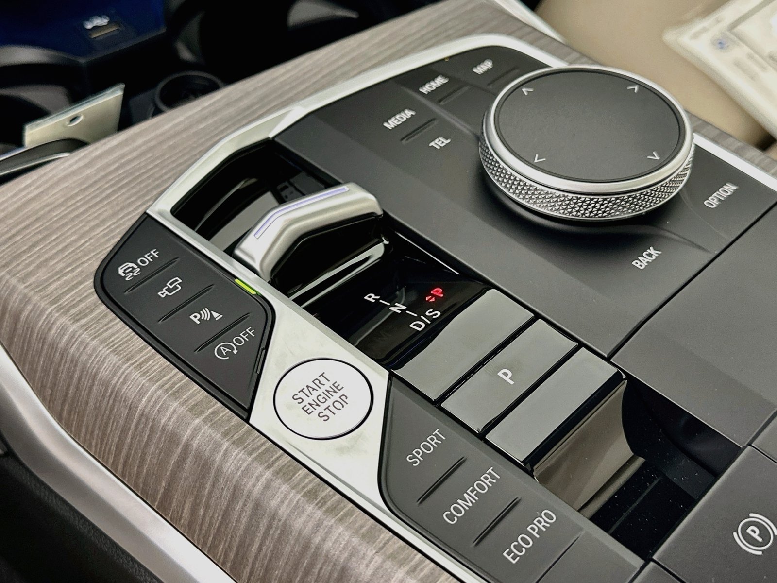 New 2026 BMW 330i xDrive Sedan AWD/4WD image 28