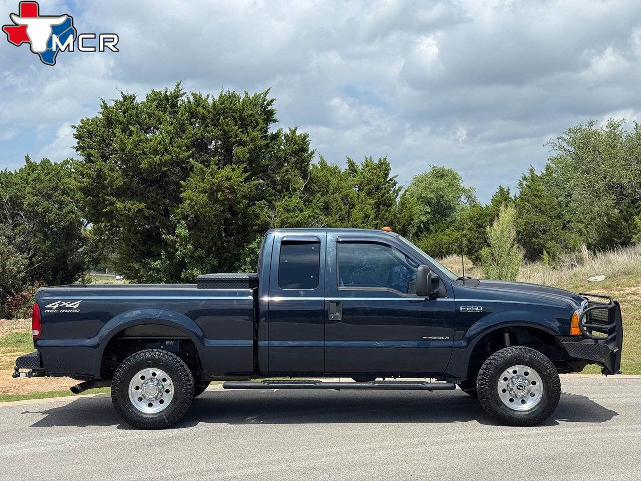 Used 2000 Ford F250 XLT image 4