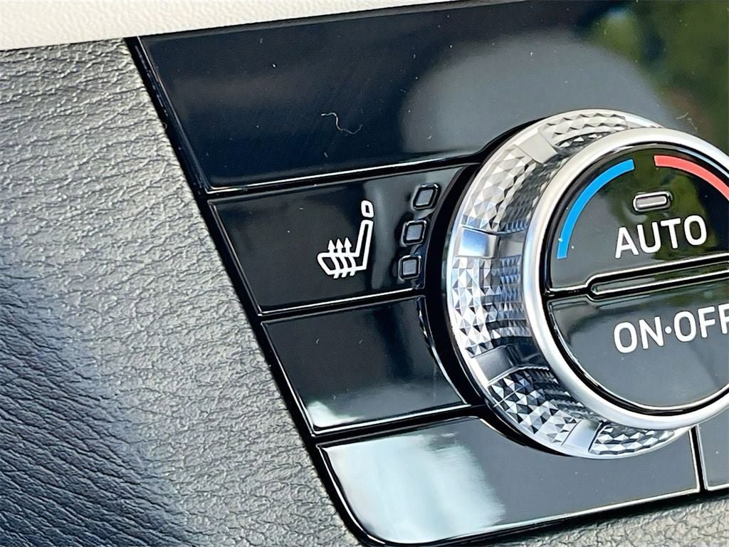 New 2025 Mitsubishi Outlander SEL image 18