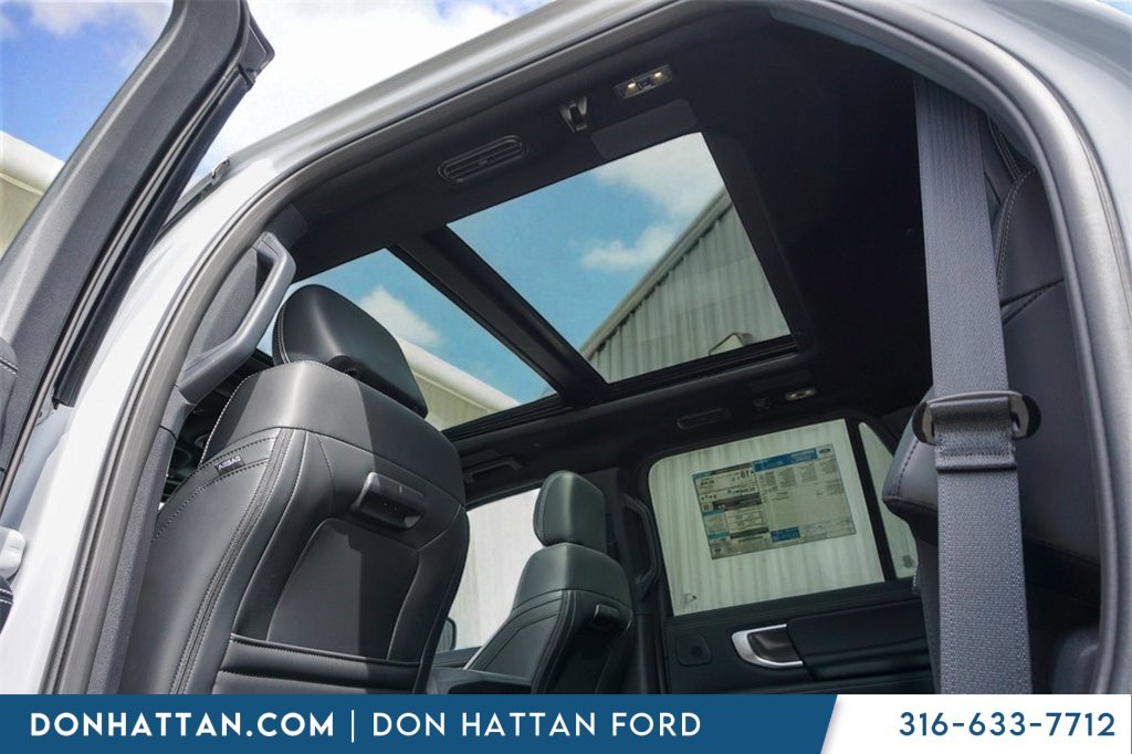 New 2025 Ford Expedition Platinum image 27