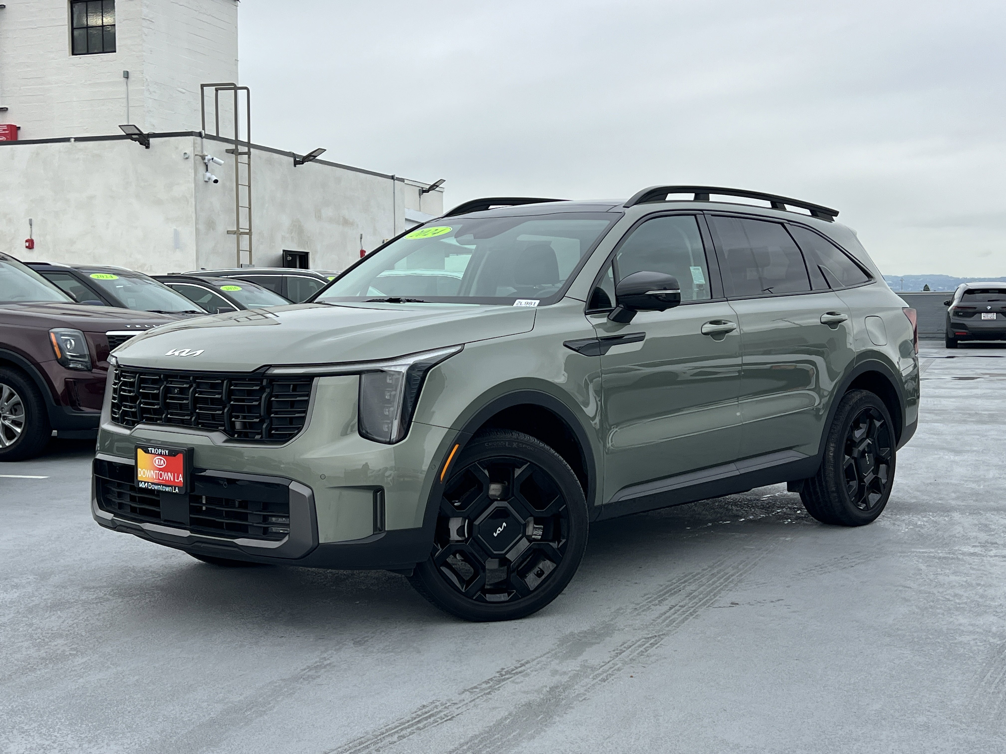 Certified 2024 Kia Sorento SX image 2