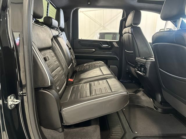 Used 2025 GMC Sierra 2500 AT4X image 38