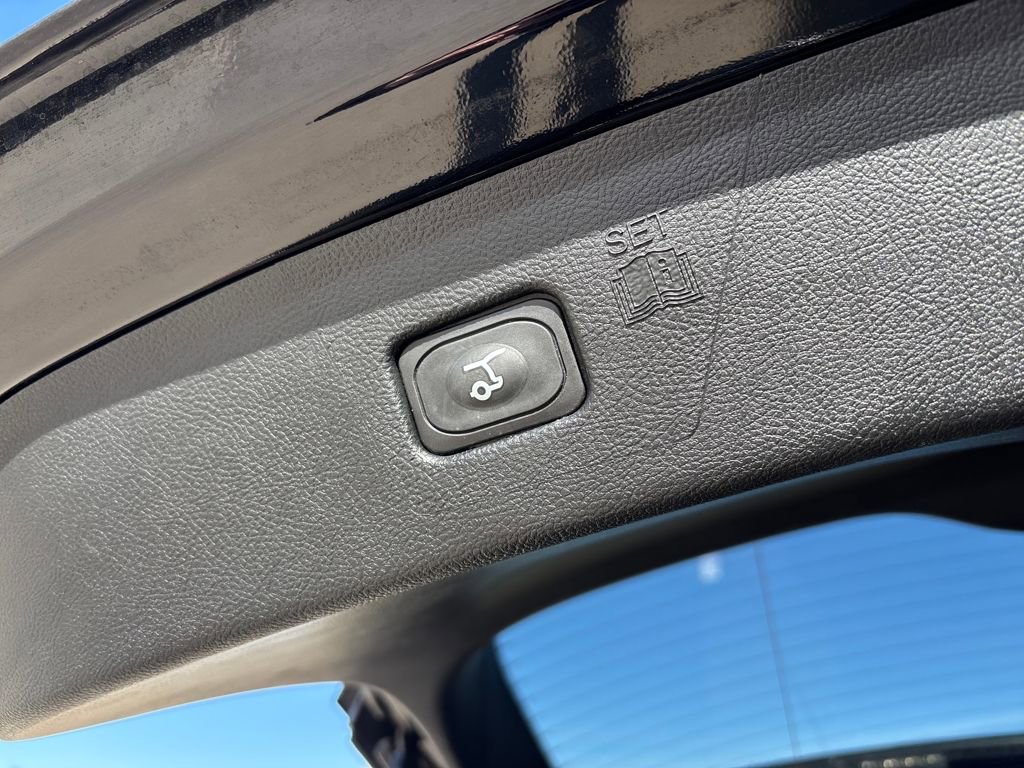 Used 2024 Ford Edge ST-Line image 30