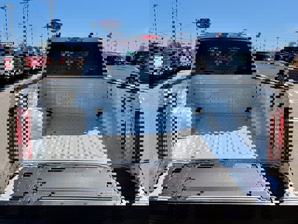 New 2026 Ford F150 Lariat w/ Equipment Group 502A High image 15