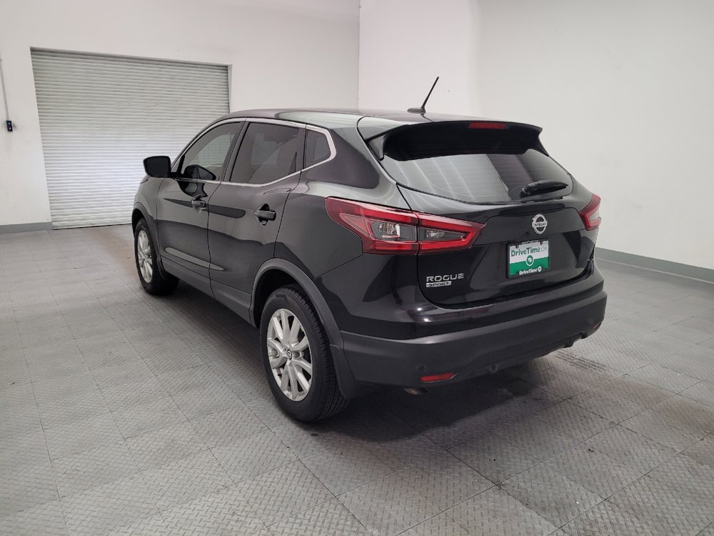 Used 2022 Nissan Rogue Sport S FWD image 5