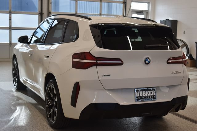 Used 2025 BMW X3 xDrive30i AWD/4WD image 10