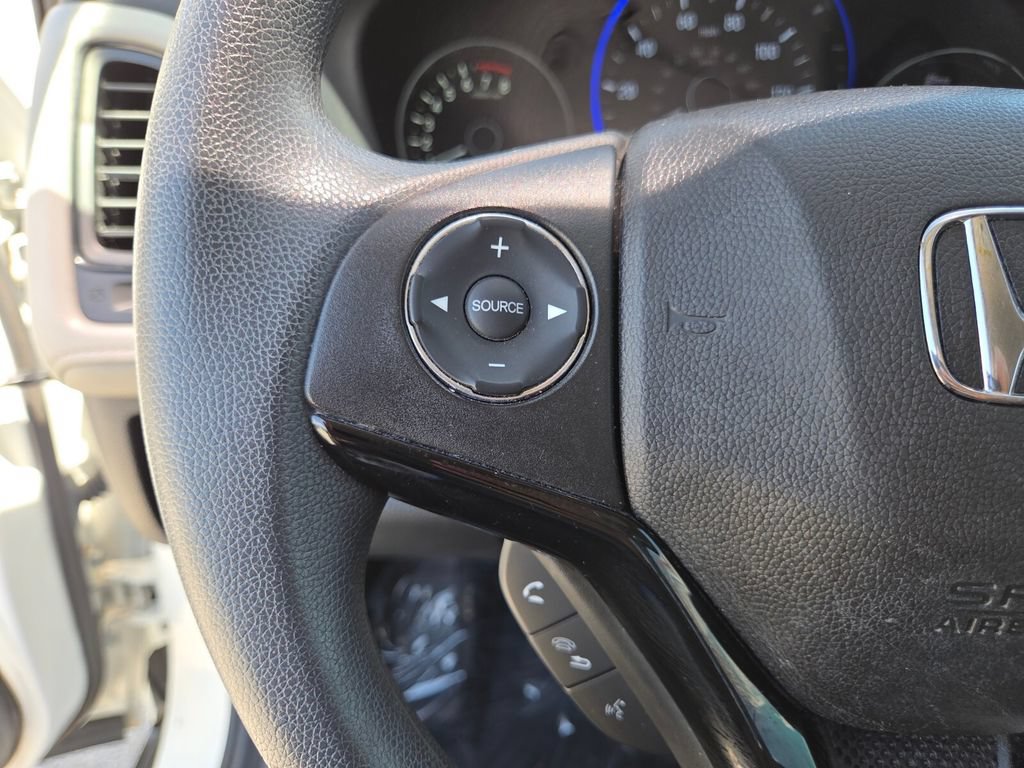 Used 2017 Honda HR-V LX image 33