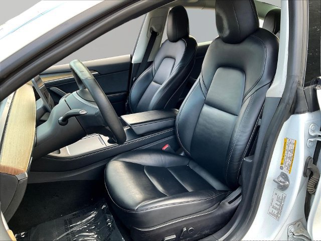 Used 2021 Tesla Model 3 Standard Range Plus RWD image 21