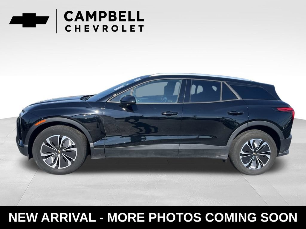 Used 2024 Chevrolet Blazer EV LT AWD/4WD image 2