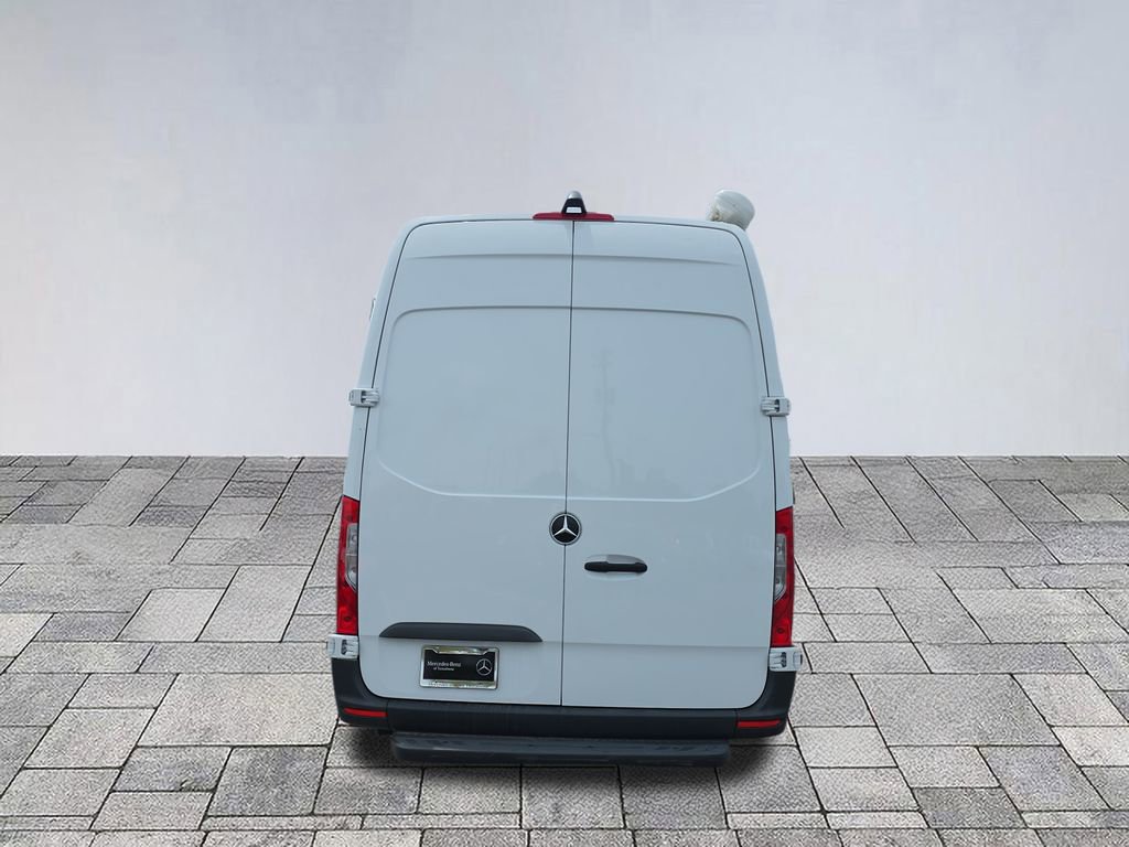 Used 2020 Mercedes-Benz Sprinter 3500 image 6