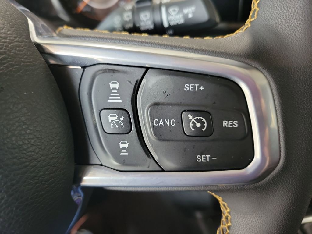Used 2024 Jeep Wrangler Sahara AWD/4WD image 29