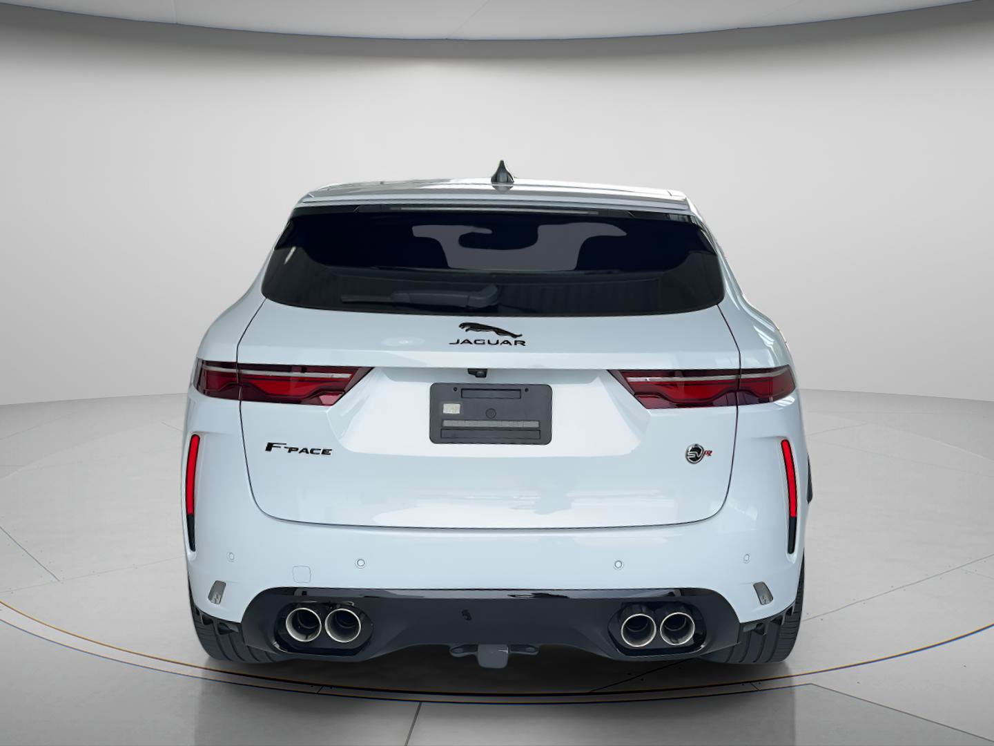Used 2022 Jaguar F-PACE SVR AWD/4WD image 8