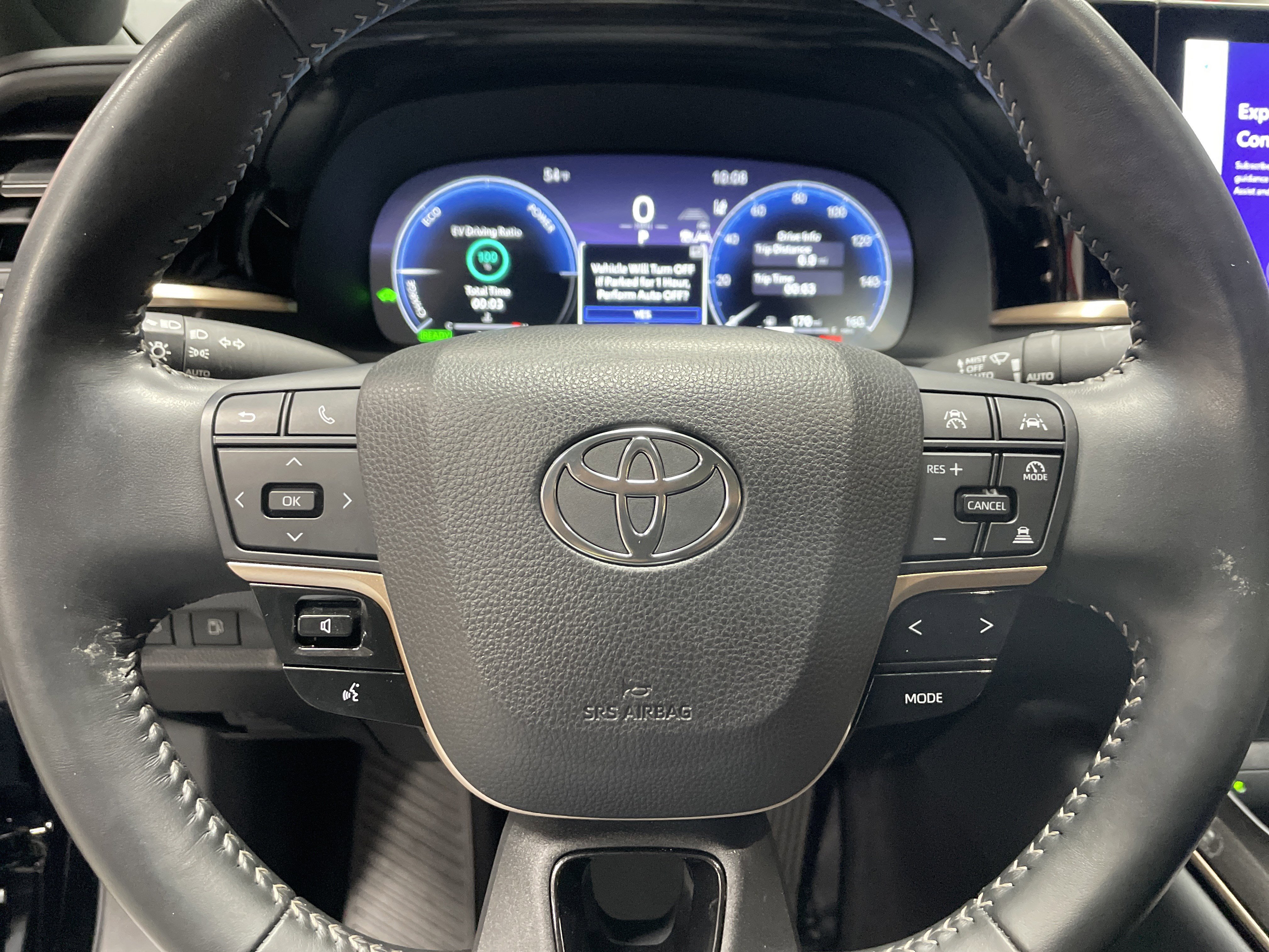 Used 2024 Toyota Crown Limited image 18