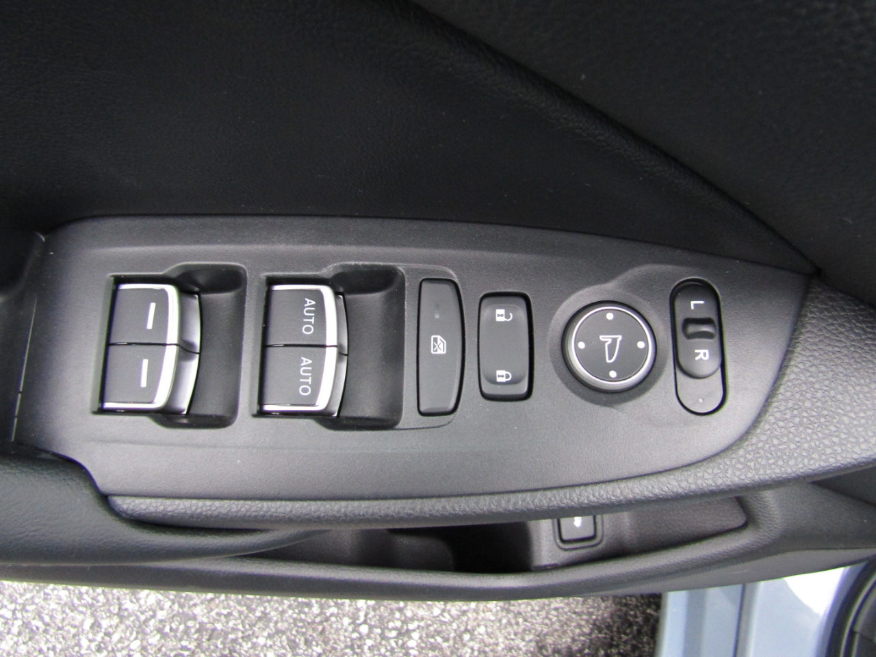 Used 2021 Honda Accord Sport image 11