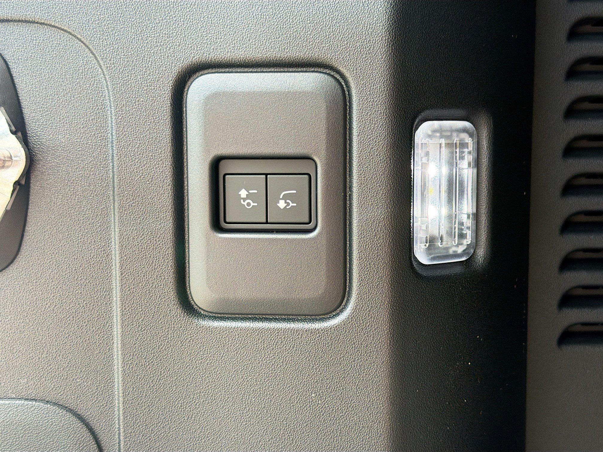 New 2026 Land Rover Defender 130 S AWD/4WD image 44