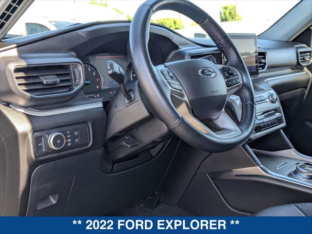 Certified 2022 Ford Explorer XLT w/ Equipment Group 202A image 12