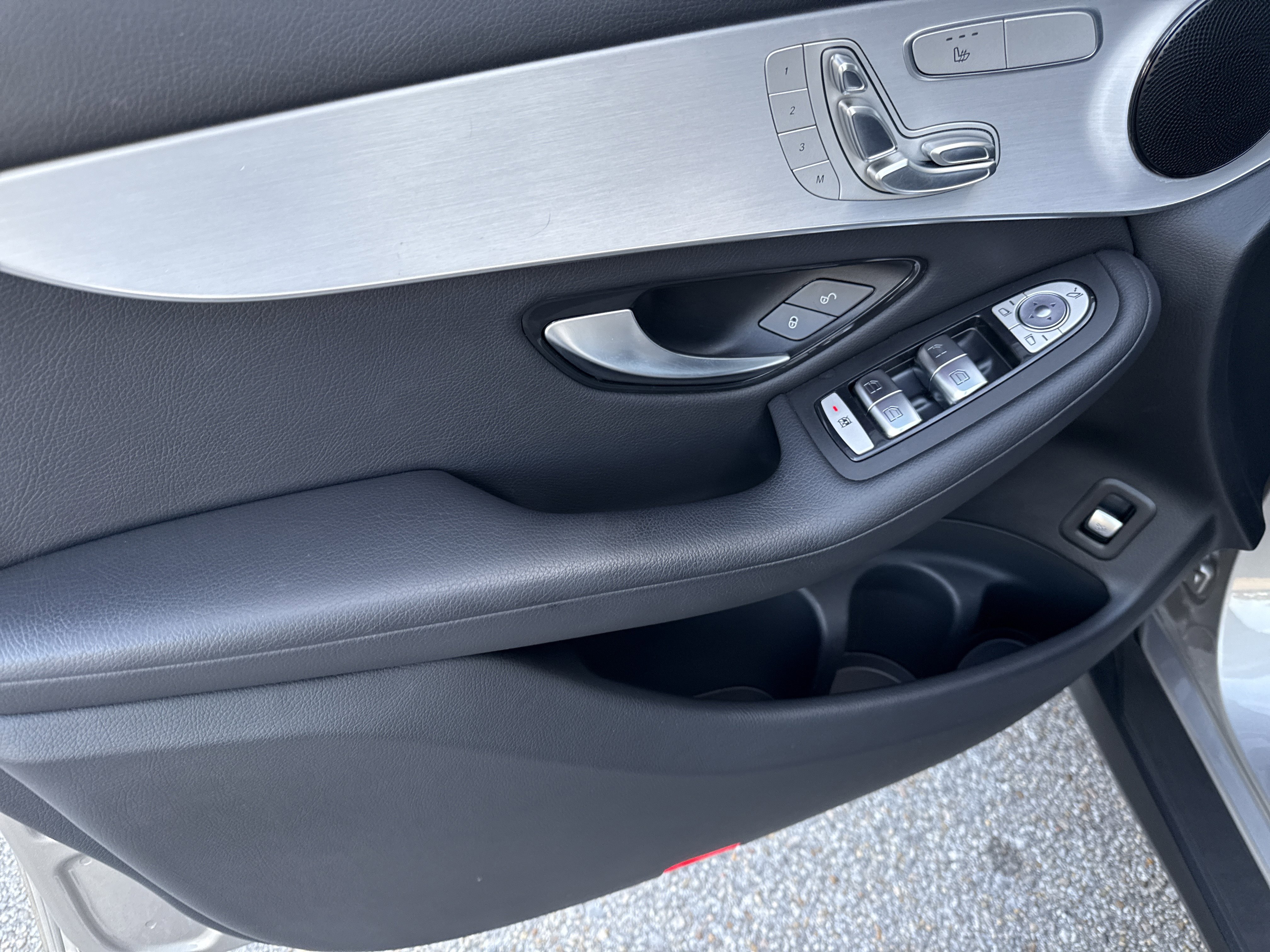 Certified 2021 Mercedes-Benz GLC 300 image 7