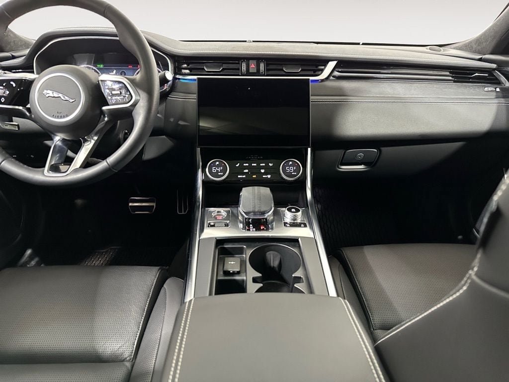 Used 2024 Jaguar XF R-Dynamic SE AWD/4WD image 25