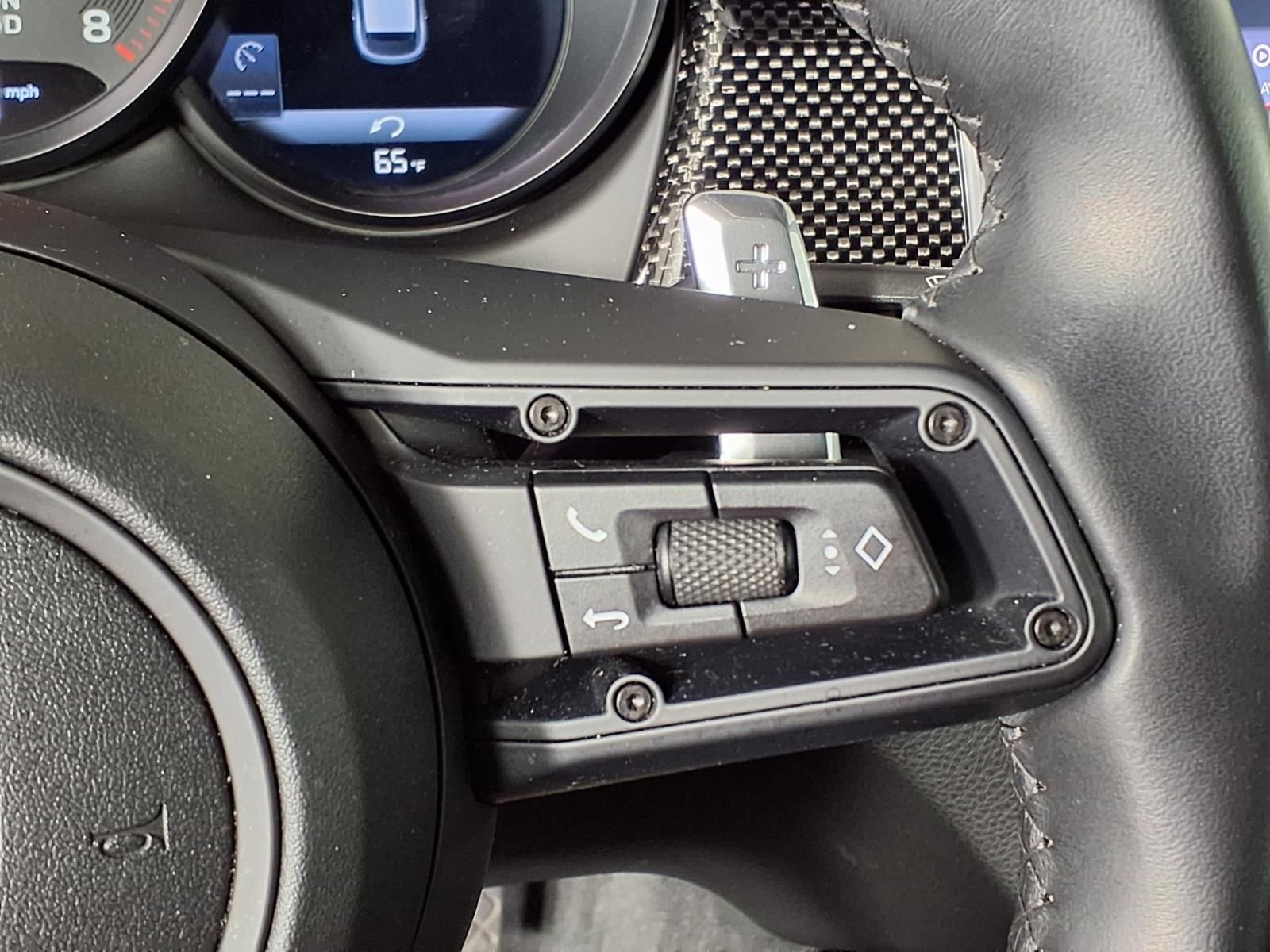 Used 2024 Porsche Macan Turbo image 29