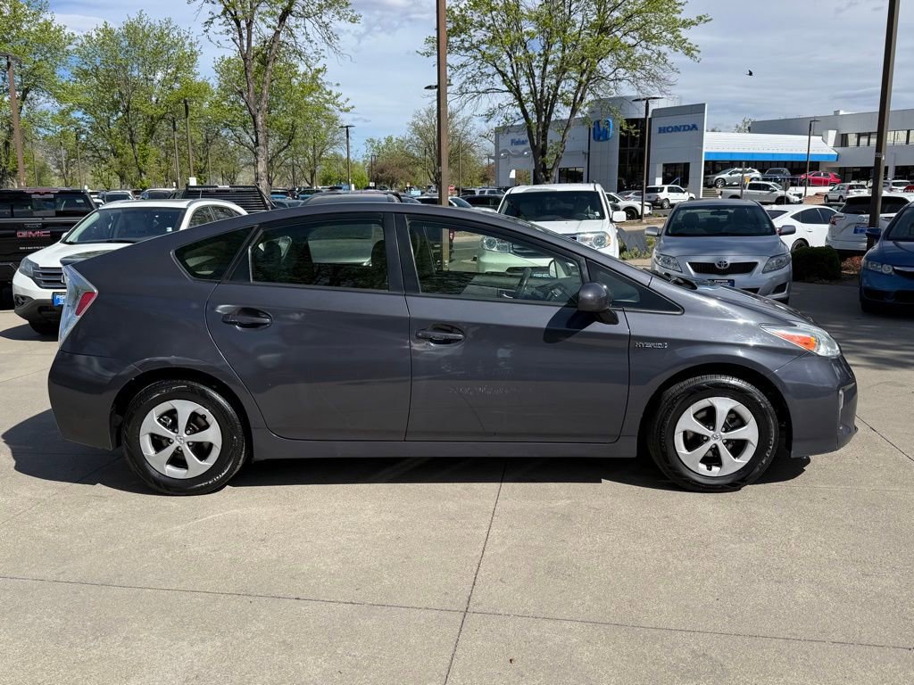 Used 2013 Toyota Prius Two image 3