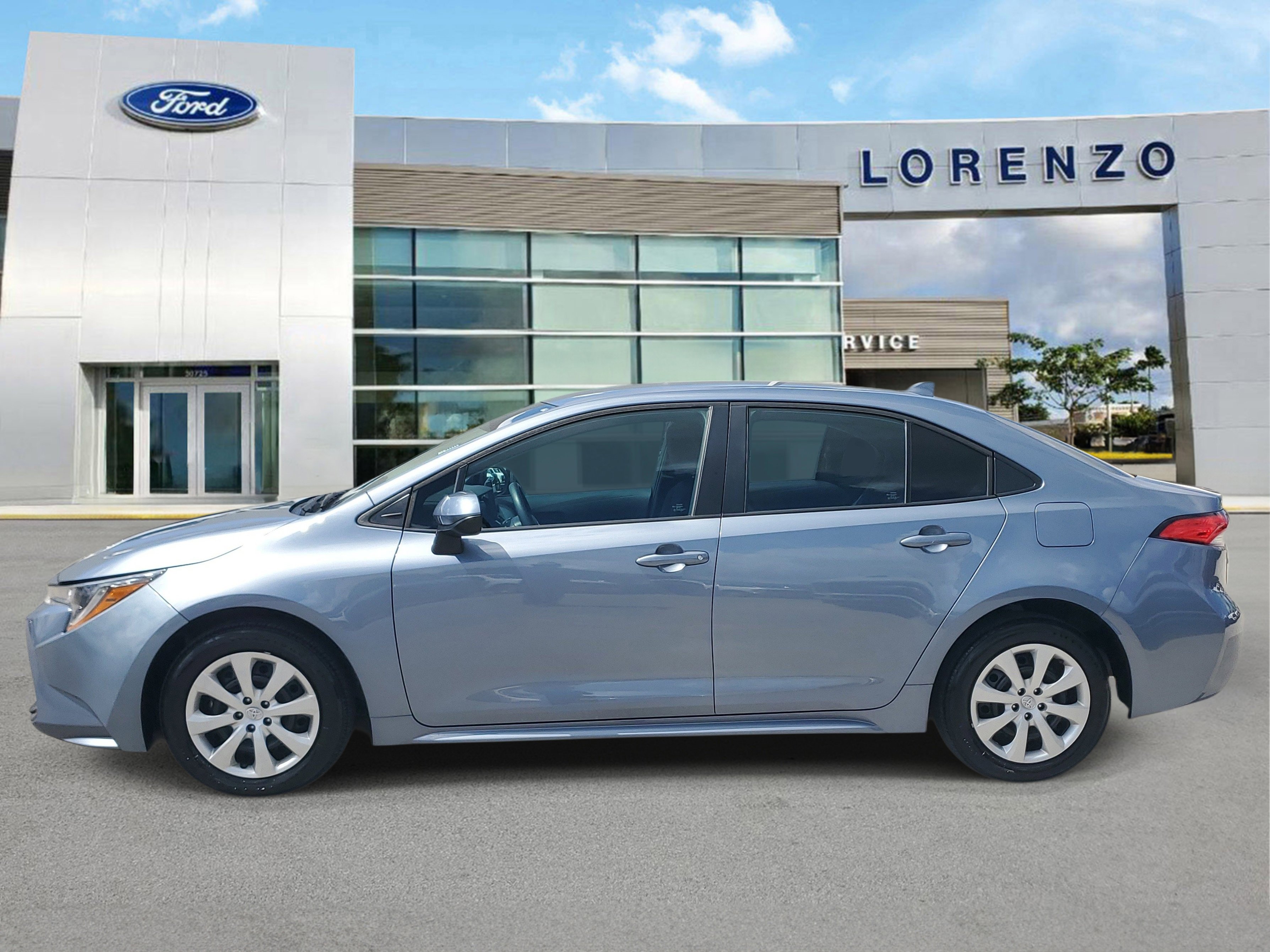 Used 2024 Toyota Corolla LE image 8