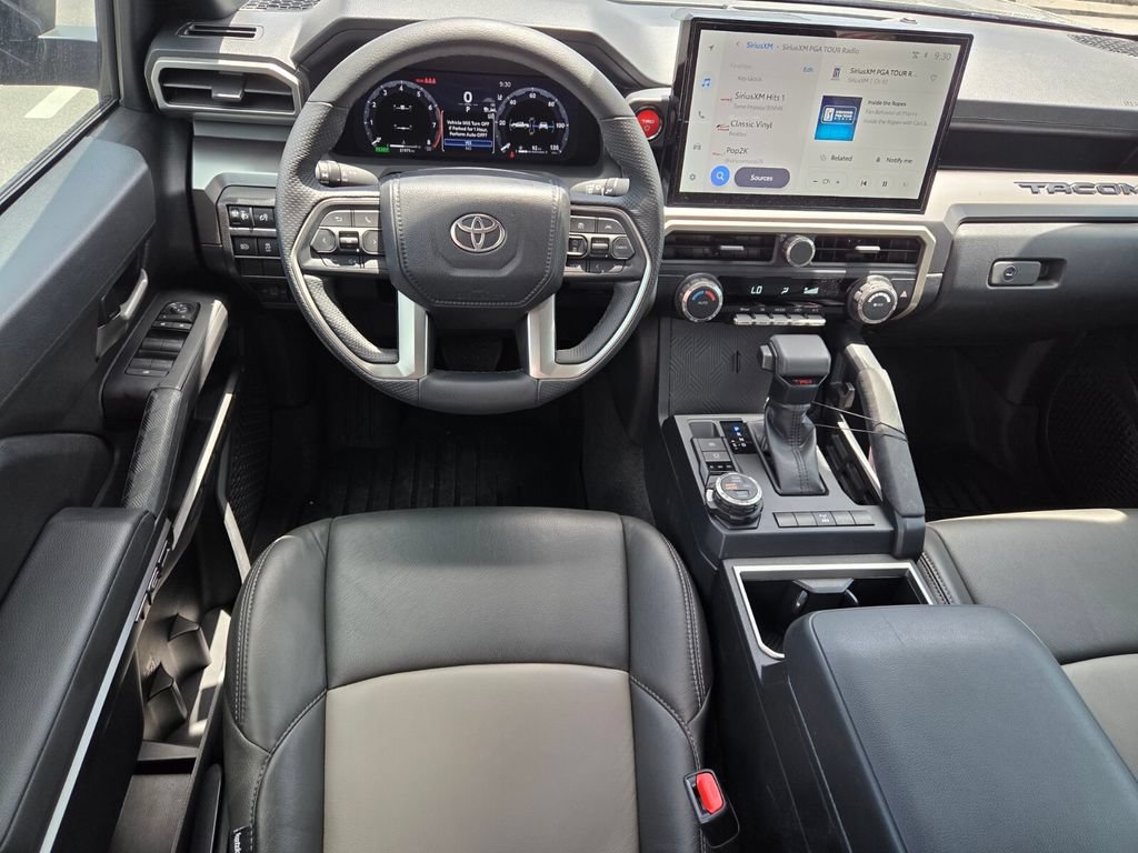 Used 2025 Toyota Tacoma TRD Off-Road AWD/4WD image 10