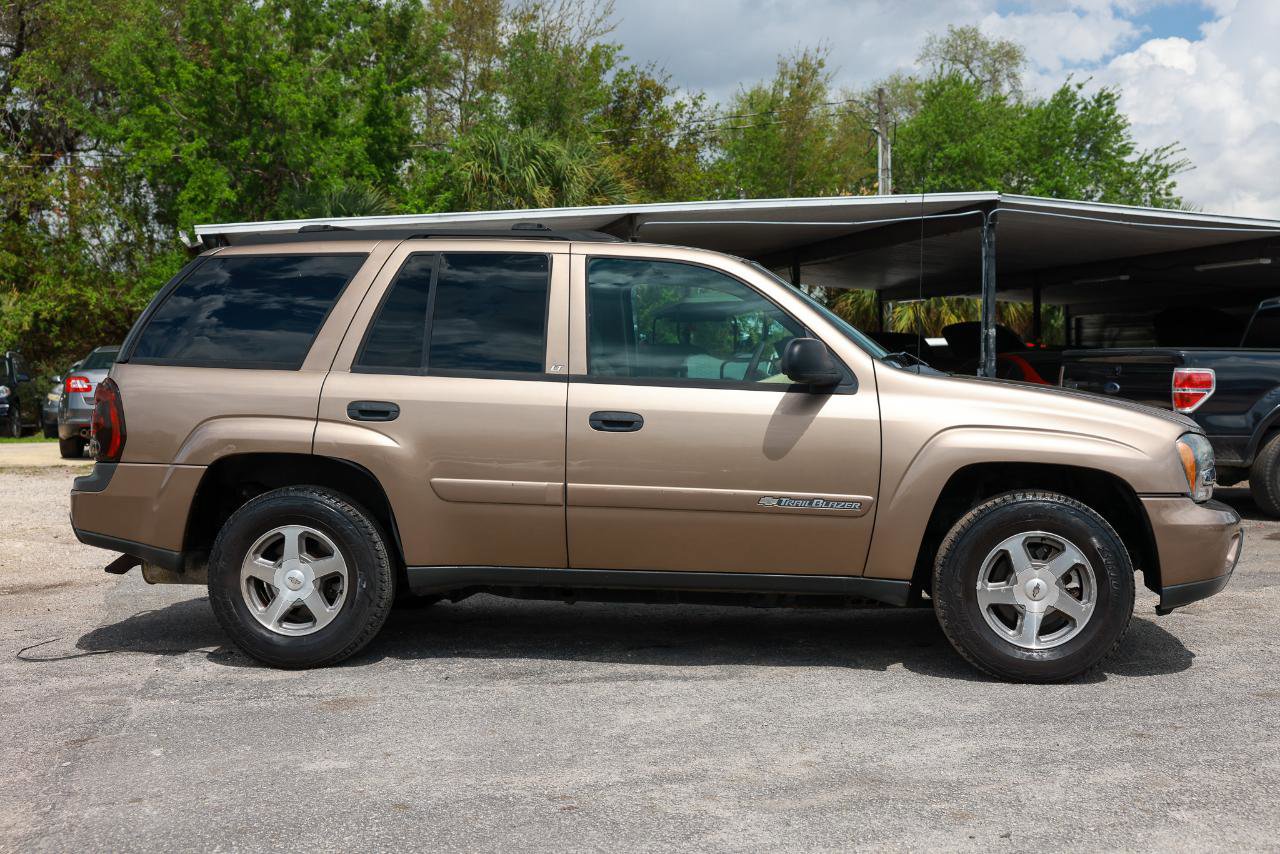 Used 2003 Chevrolet TrailBlazer LT image 13